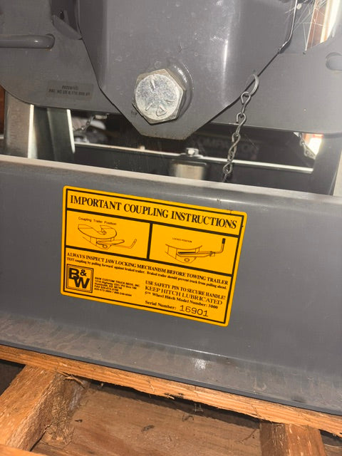 USED B & W Companion 5th Wheel RV Hitch RVK3000