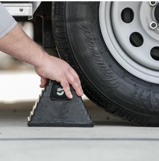 WC6810L Rubber Wheel Chock